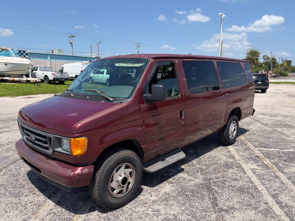 2005 Ford E350 Vans